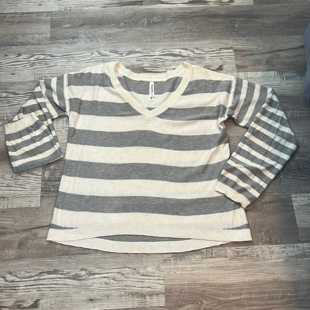 Aeropostale Sweater Long Sleeve Size L